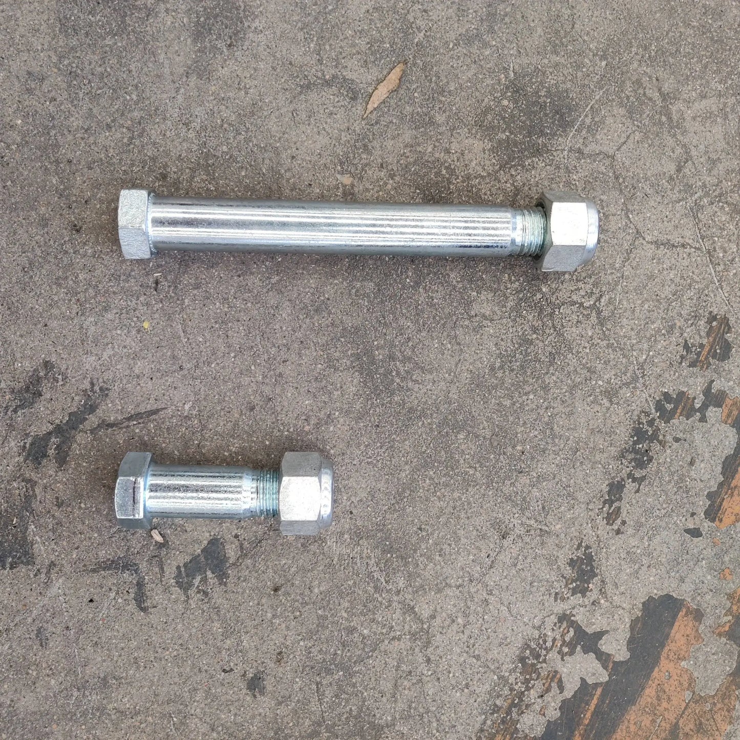 Budget Style Hydraulic Thumb Clip Attachment for Mini Excavators Digger Track Crawler